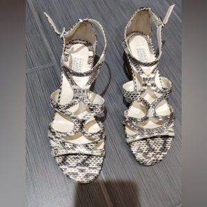 American Glamour by Badgley Mischka